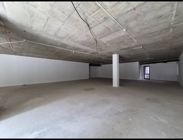 282M² RETAIL TO LET IN ROSEBANK